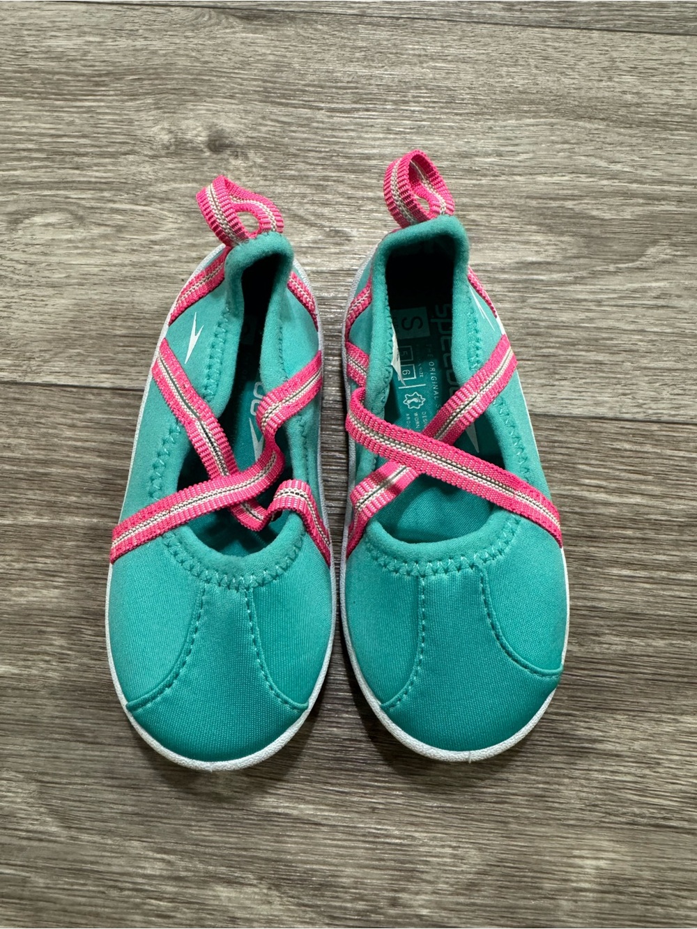 Speedo Teal Water Shoes with Pink Crisscross Straps
